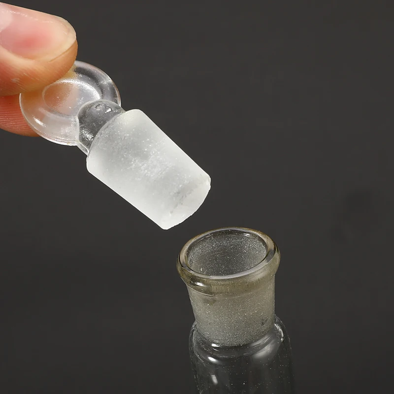 Fornitura di laboratorio con tappo trasparente 5ml-100ml vetreria per fiaschetta volumetrica in vetro con tappo Kit distillato per chimica di laboratorio