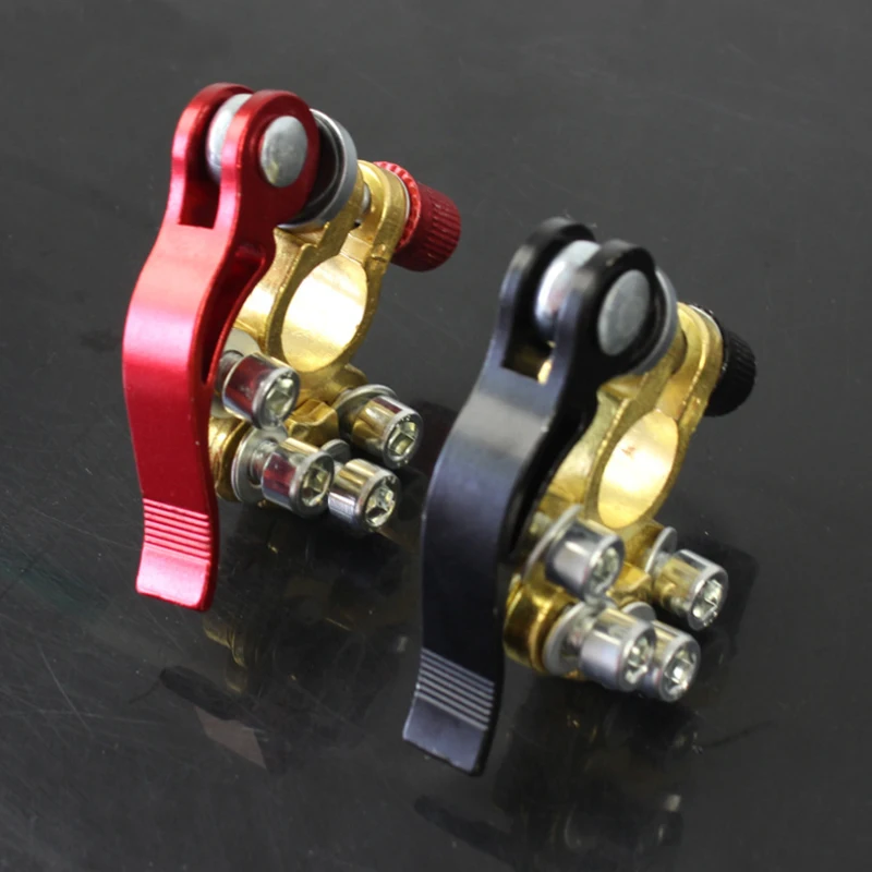 1 pair of Pure copper Car Battery Terminals, cable clamp terminals that can connect 4 cableswith quick switch, convenient and qu