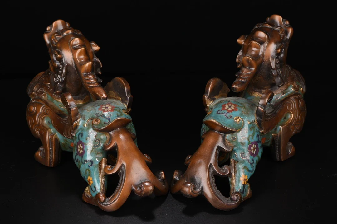 Xizang Folk Collection Old Bronze Cloisonne Brave Troops Statue A Pair Unicorn Office Ornaments Town House Exorcism