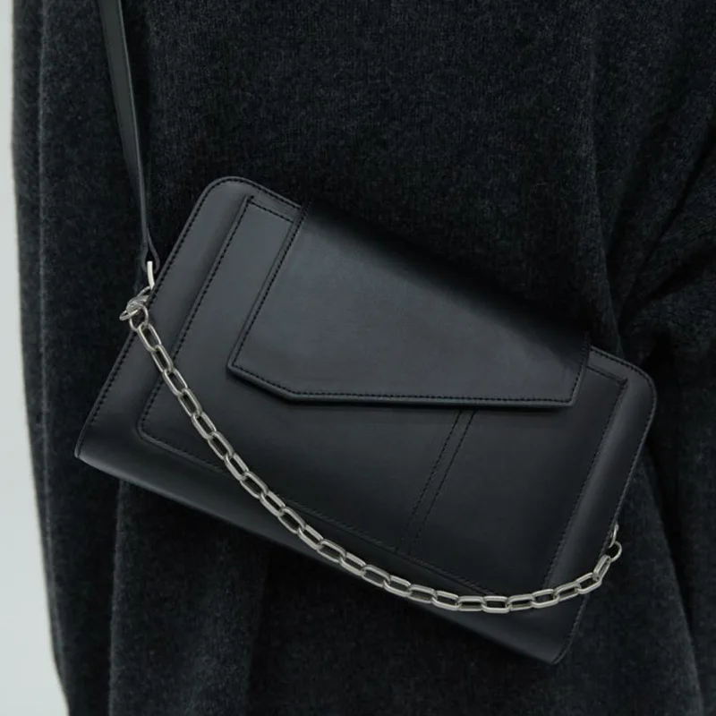 Luxury Brand Chain Shoulder Underarm Bag Trendy Leather Small Square Bag Design Messenger Handbags Black Quality Crossbody Bags