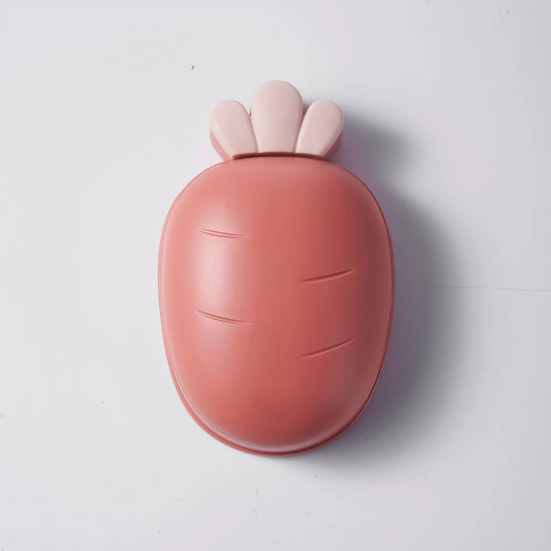 새로운 무 비누 상자, 뚜껑이 달린 세련되고 귀여운 비누 상자, 물을 필터링하는 중공