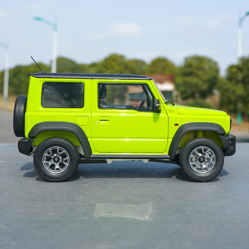 Scala 1:18 LCD Suzuki Jimny fuoristrada modello di simulazione in lega pressofuso in metallo auto giocattolo collezione souvenir bambini regali per