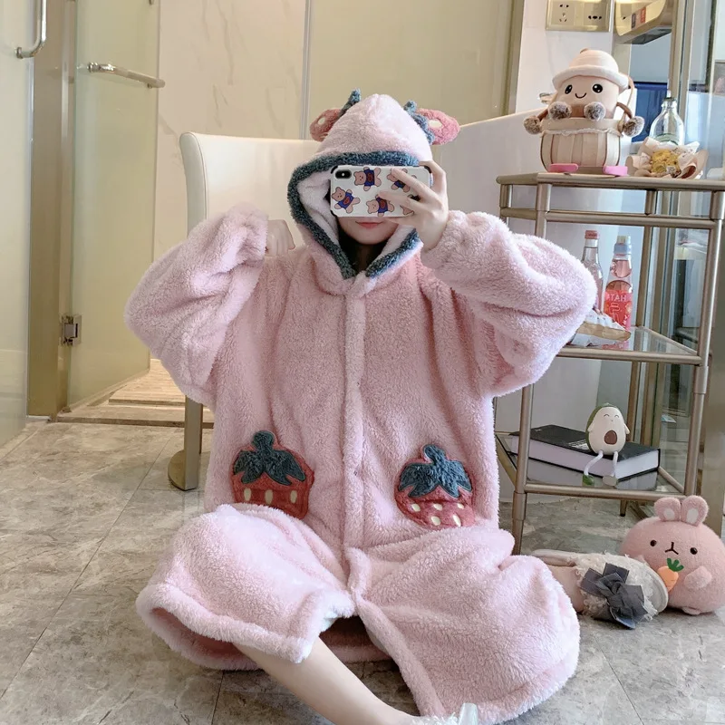 

Winter New Flannel Robe Cute Cartoon Women Pajamas Thick Nightwear Hooded Coral Velvet Keep Warm Homewear Ladies Bathrobe Robes