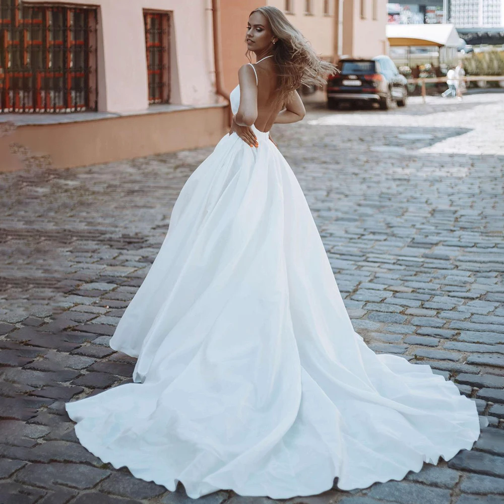 Sexy High Split Satin Minimalistischen Hochzeit Kleid 2021 Spaghetti-trägern V-ausschnitt Brautkleid Nach Maß Plus Größe Vestido De noiva