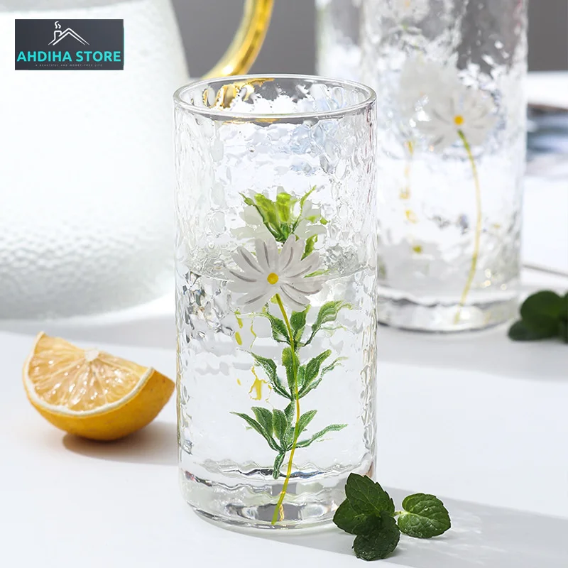 

305/360/400ml Glass Cup Ins Hand-Painted Small Daisy Hammer Pattern Transparent Heat-Resistant Breakfast Milk Coffee Mug Kitchen