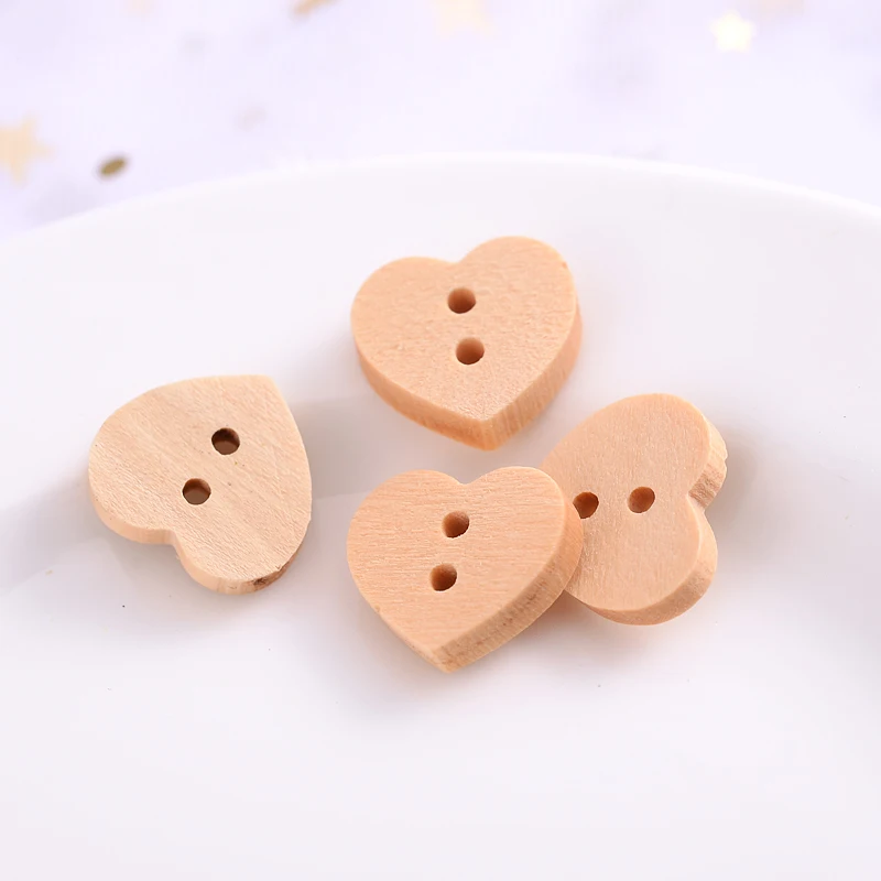 30/50Pcs 2 Holes Heart  Wooden Buttons Cute Natural Color Sewing Clothes Button Scrapbooking Garment DIY Apparel Accessories