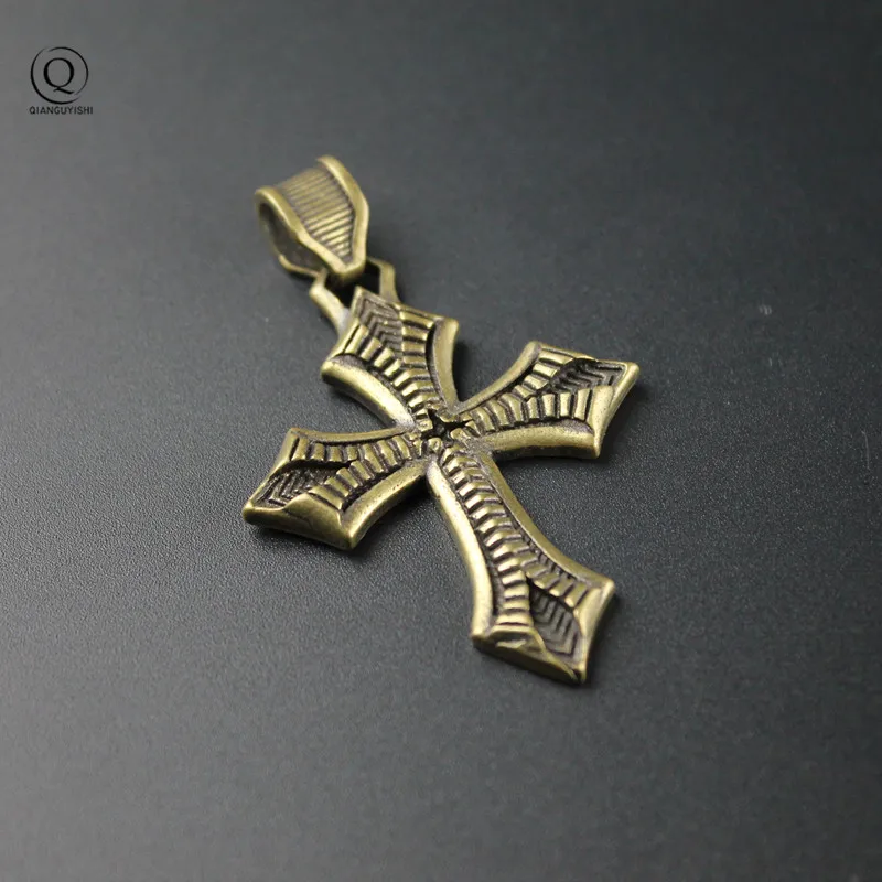 Copper Cross of Christ Keychains Pendant Vintage Brass Metal Keychain Charm Car Key Rings Handmade Artworks