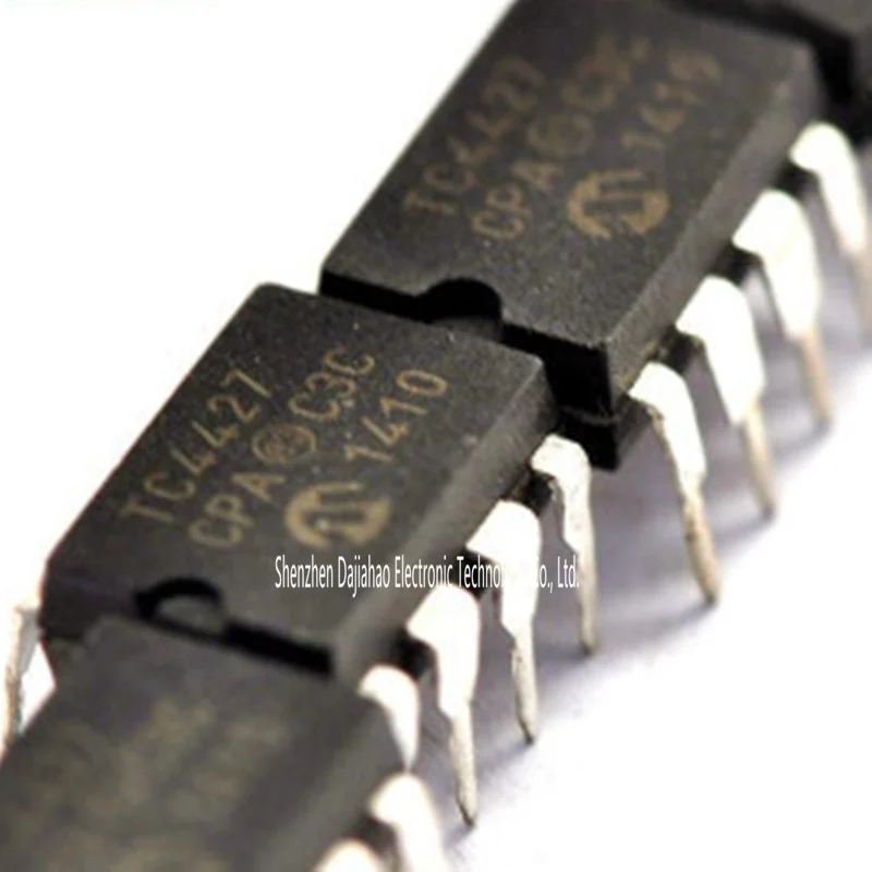 5pcs LOT TC4427CPA TC4427  DIP-8 is directly inserted into TC4427 MOSFET driver