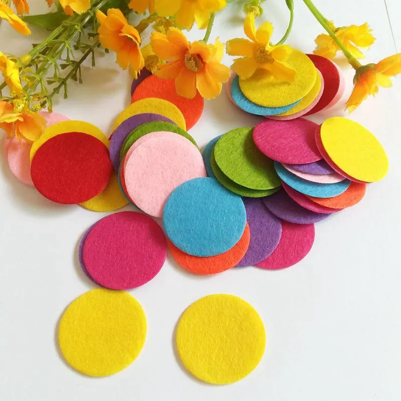 Mix color 50pcs 3.5-5cm Round Felt Shape Colorful Non Woven Fabric Used Decorative Clothing Accessories DIY Home Stickers