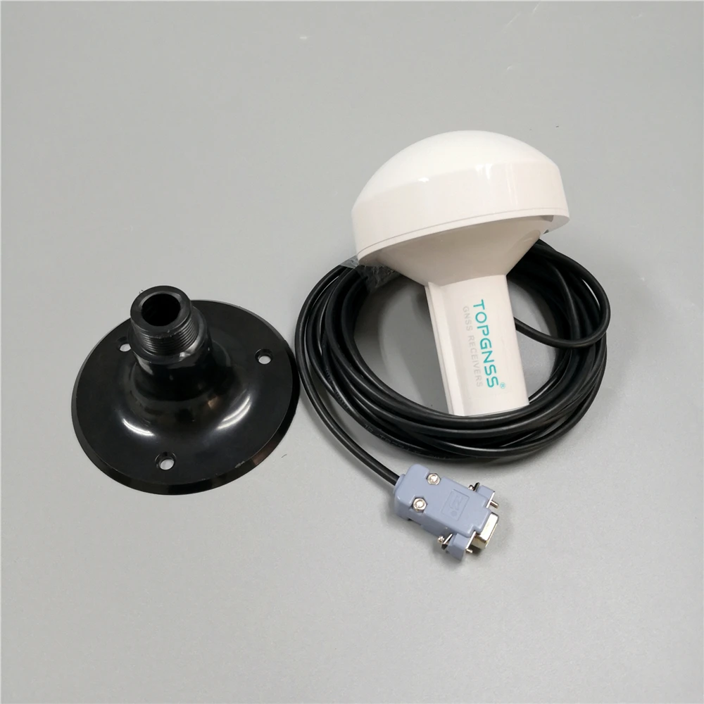 NMEA0183 9600 baud rate 5V  DB9 Female Agricultural GNSS receiver RS232 GPS antenna module marine mushroom head housing