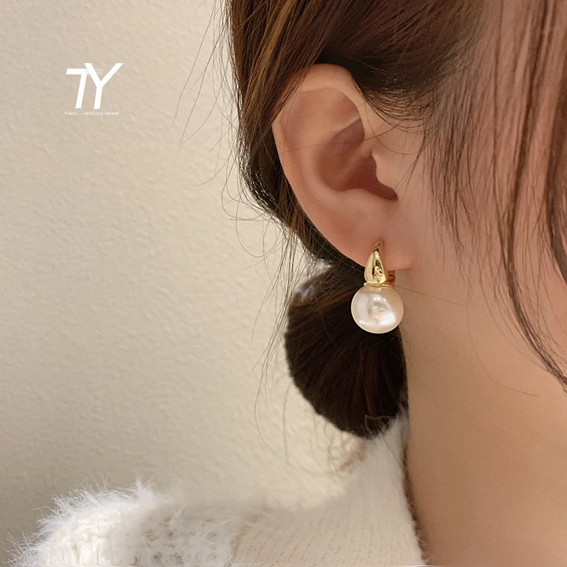 New Simple Celebrity Style Gold Color Pearl Drop Earrings For Woman 2024 Korean Fashion Jewelry Wedding Girl's Sweet Accessories