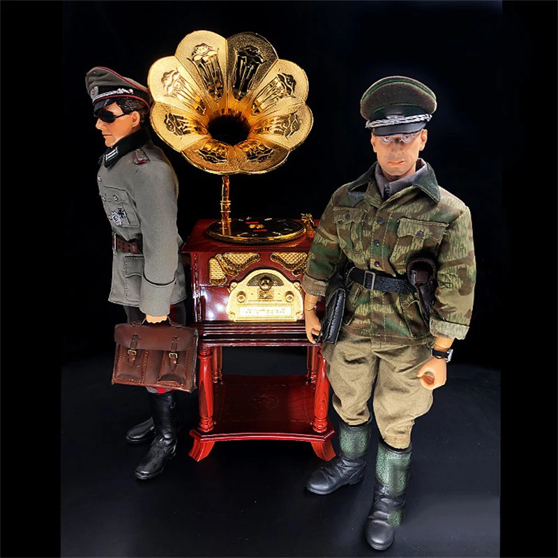 Best Sell 1/6th Fashion Retro Trend of WWII Floor-standing Phonograph Record Player Model PVC Material For Doll Scene Component