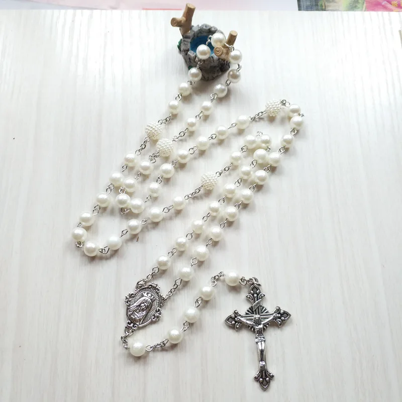 QIGO White Acrylic Pearl Long Catholic Necklace Cross Pendant Rosary Necklace Religious Jewelry