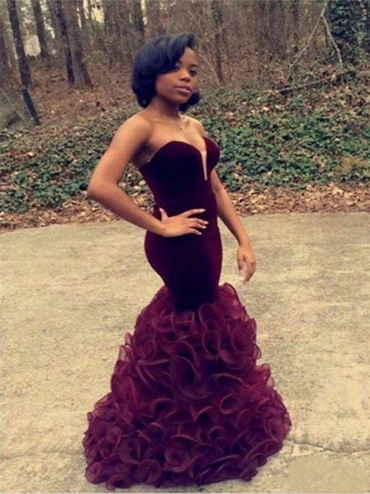 2020 Burgundy Mermaid suknie balowe afryki Aso Ebi Valvet Sweetheart Ruffles warstwowe spódnice Sexy Backless długie suknie wieczorowe