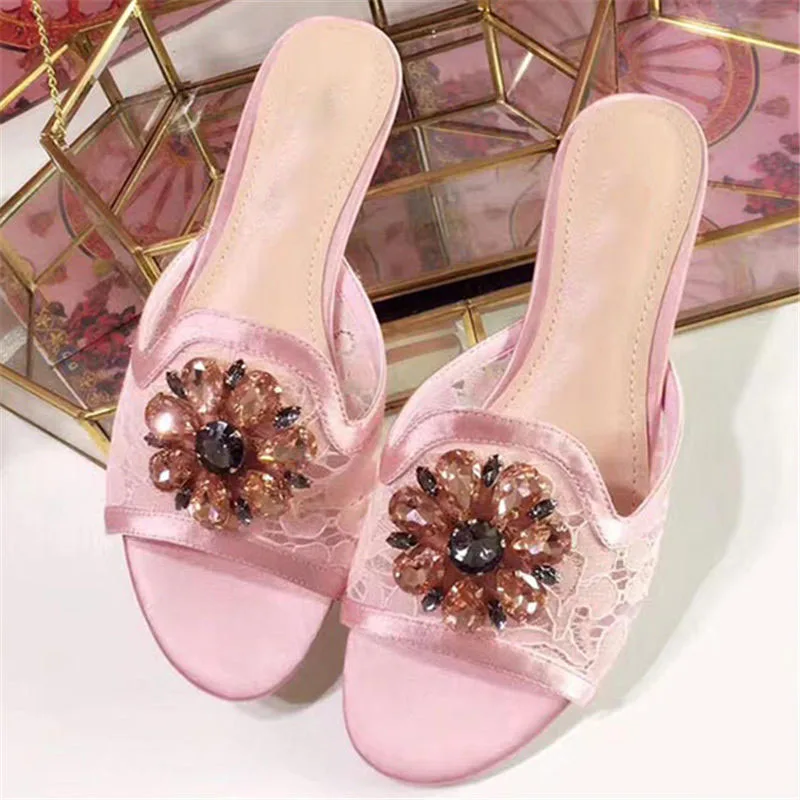 Colorful Lace Crystal Flower Slippers Woman Summer Slip on Peep toe Flat Shoes Women Slides Ladies Gem Rhinestone Beach Sandals