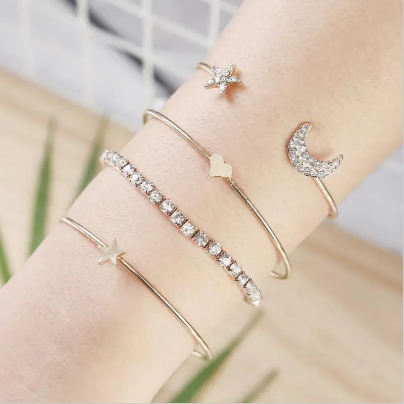 

4Pcs/Set Fashion Bohemian Gold Star Moon Bracelet Open Bracelet Set For Women Punk Boho Beach Bangle Jewelry Gift S2297