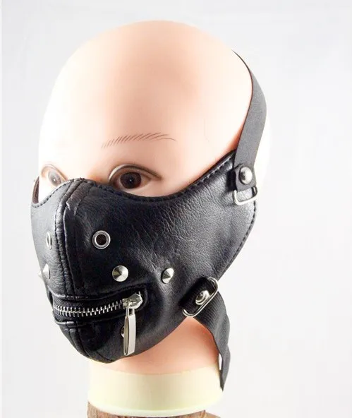 Performing Punk Rivet Rock Non-mainstream Locomotive Mask factory whole sale Can Drink 2