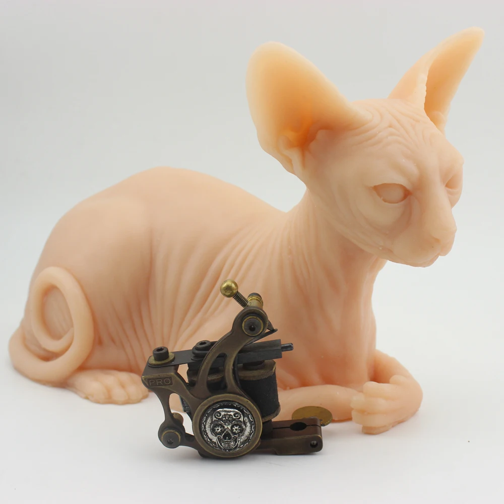 Premium Quality Realistic Tattooable Rubber Cat Model For Tattoo Practice And Display Simulates Real Skin