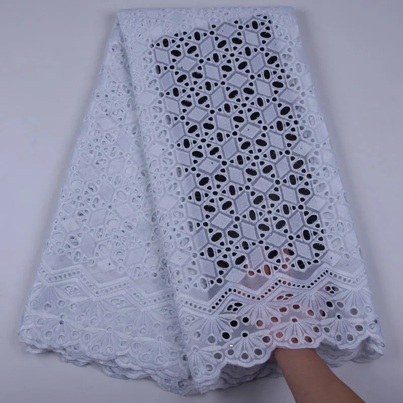 African Lace Fabric 2019 High Quality Lace Swiss Voile Lace In Switzerland Stoned Black White Cotton Lace Fabric For Dress S1710