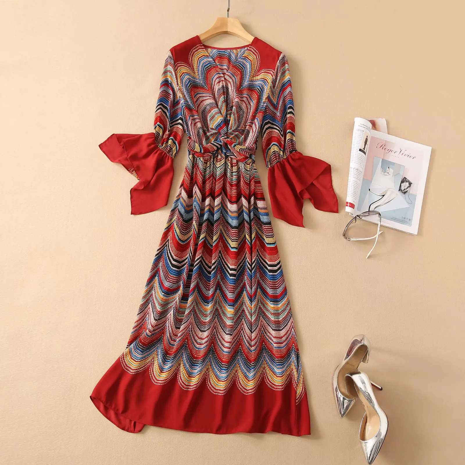 

High Quality Newest Nice Nice Summer Women's Elegant Flare Sleeve V-Neck Peacock Ripple Bohemian Print Retro Holiday Dress