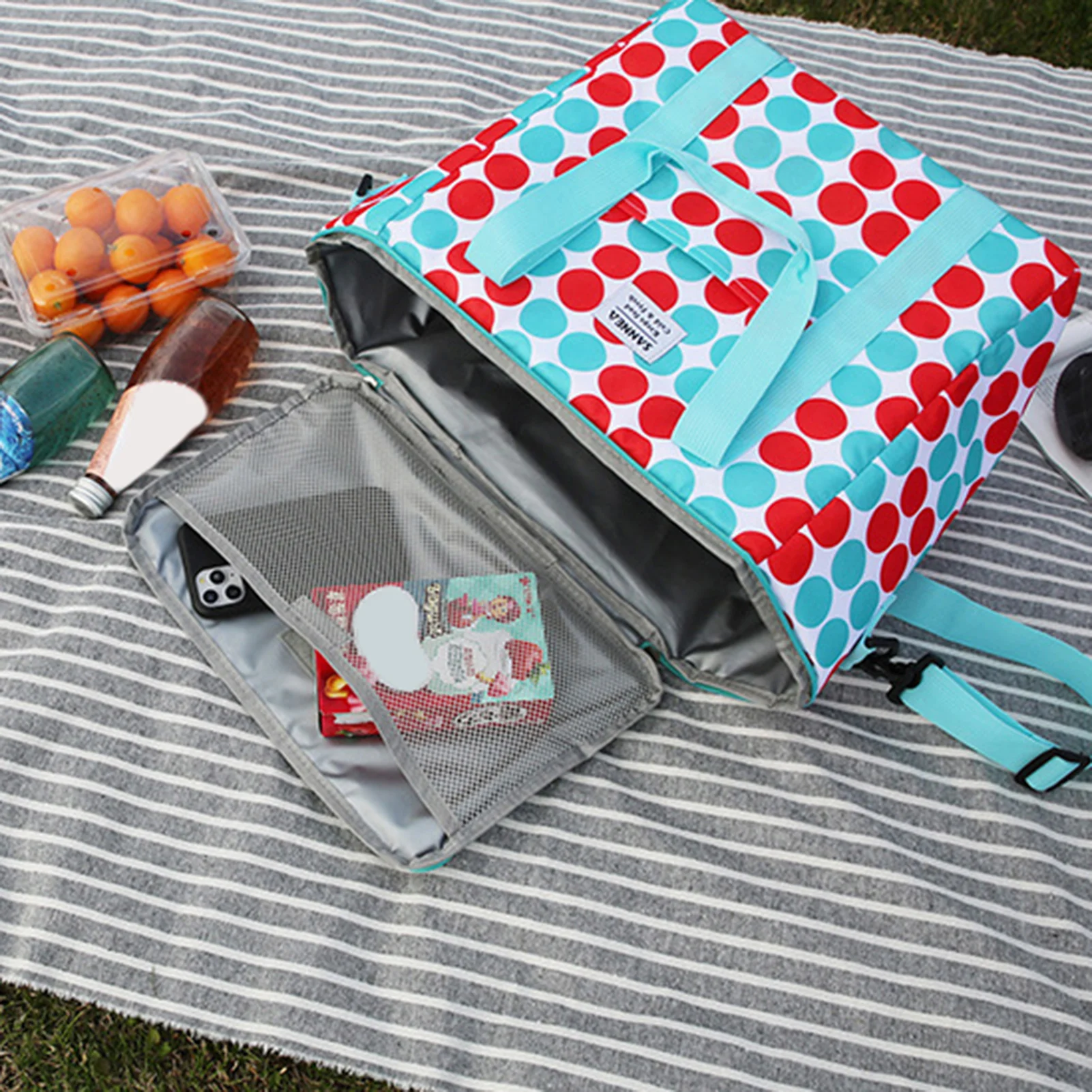 Outdoor Insulated Cooler Lunch Bag Large Capacity Leakproof Fruits Drinks Cooler Zippered Tote For Outdoor Beach Picnic Travel