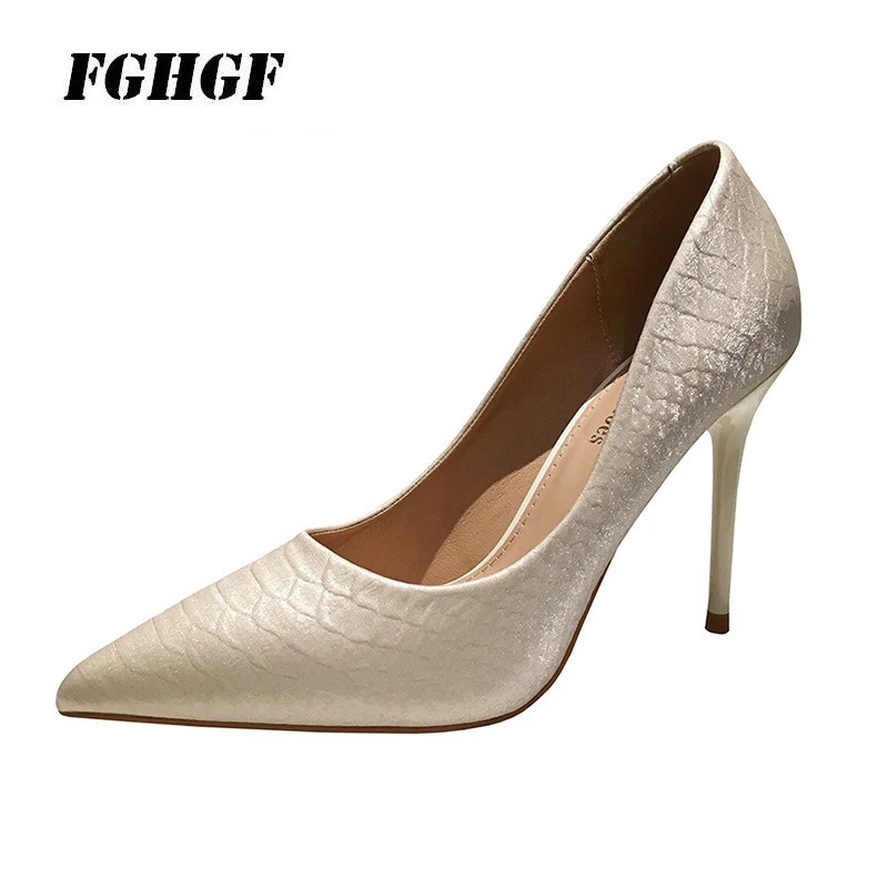 High heels fashion pointed stiletto stiletto nightclub slimming women's shoes stiletto heel sexy professional women's shoes