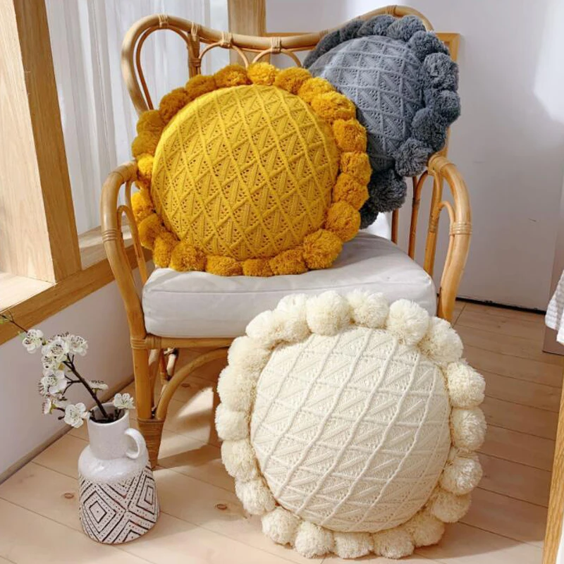 

Nordic Style Home Sofa Seat Cushion Yoga Mat Futon Hand Rests Kids Room Decor Throw Pillow Tassel Pom Poms Knitted Round Cushion