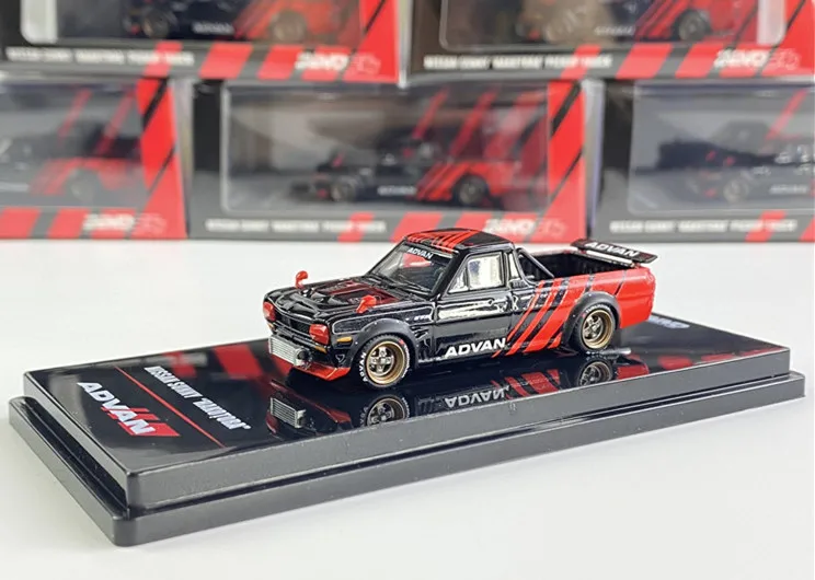 INNO 1:64 Nissan modified pickup truck Metal Die-cast Simulation Model Cars Toys