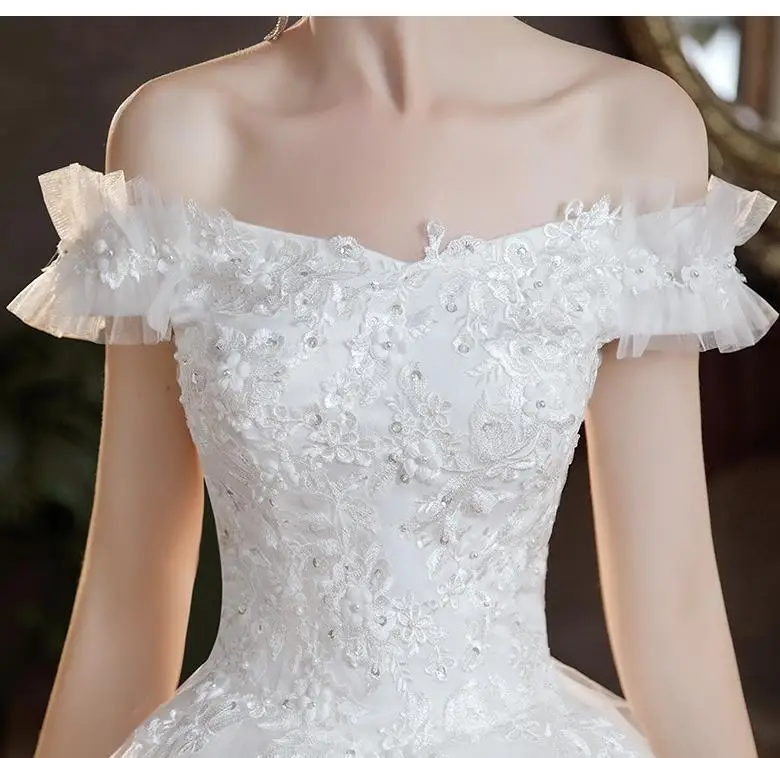 2024 nuevo vestido de novia sencillo de tamaño barato con cuello barco y hombros descubiertos, vestido de novia hecho a medida con flores de encaje, bata Mariee personalizada