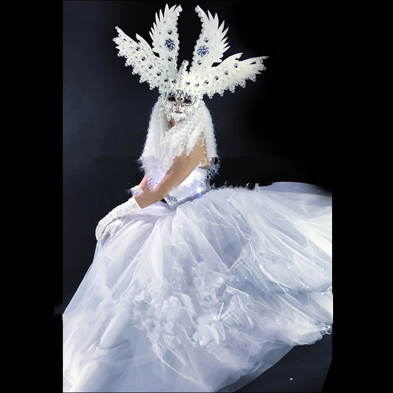 white angel baby costumes goddess costume Senior luxury mysterious girl  Halloween party cosplay Led Luminous dance suit