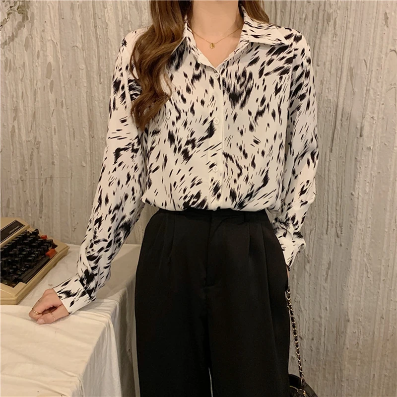 Vintage Printed Long Sleeve Shirt Blouse Spring Summer Casual Loose Long Women Shirt Korean Style Street Wear Chiffon Shirt Top