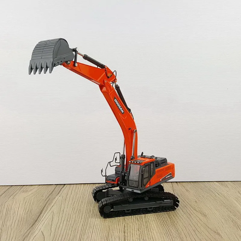 Diecast Alloy 1:50 Scale DX380 LC-9C Excavator Construction Machinery Model Collection Gift Souvenir Ornaments Display