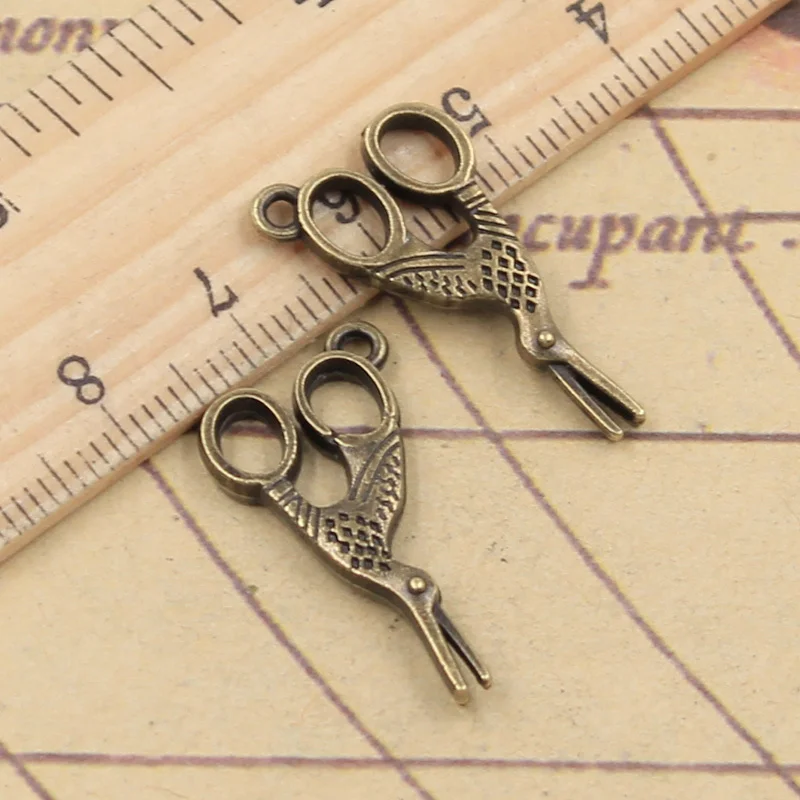 20pcs Charms Sewings Scissors 28x15mm Antique Bronze Silver Color Pendants Making DIY Handmade Tibetan Finding Jewelry