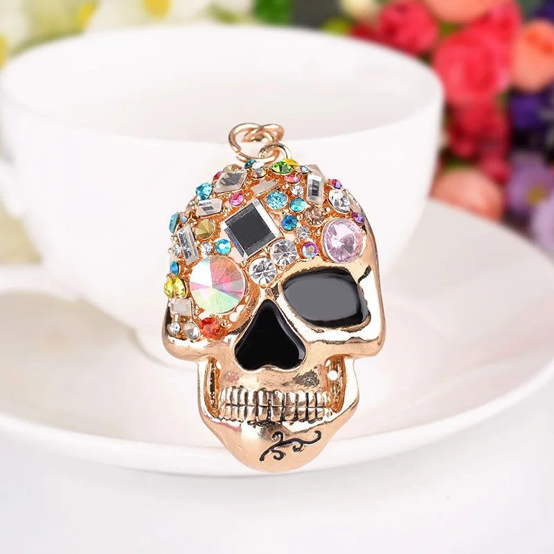 Vintage Funny Crystal Skull Head Keychain Fashion Punk Car Bag Key Pendant Men Women Halloween Gift Jewelry Skeleton Keyring