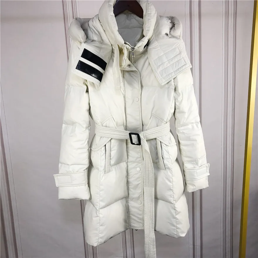 Cappotto invernale donna 90% piumino d'anatra donna coreano caldo vera pelliccia di procione con cappuccio Parka Doudoune Femme Hiver LW2010