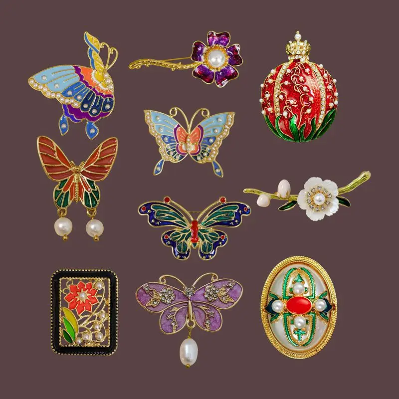 

Exquisite Baroque Court Badge Pearl Butterfly Brooch Pins for Women Coat Sweater Jewelry Accessories