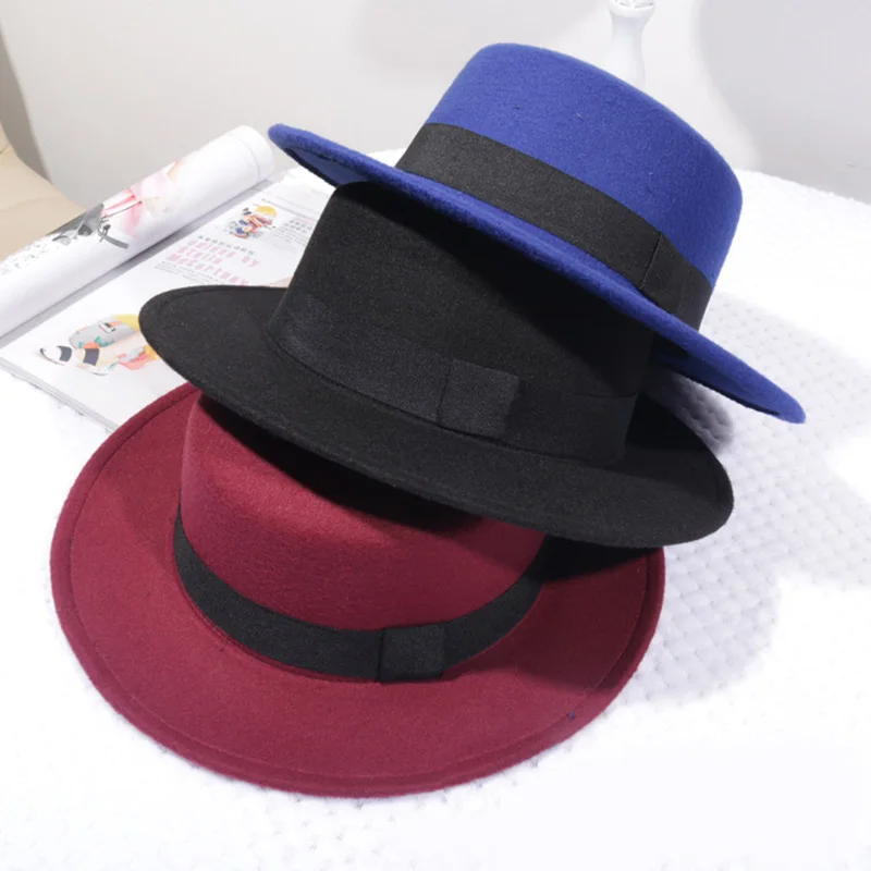 Cappello da donna elegante con fascia bibbon Autunno Flat Top a tesa larga in feltro Lady Fedoras Classico berretto da jazz brannico da viaggio per matrimoni in chiesa 200000297 Cappello da donna elegante con fascia bibbon Autunno Flat Top a tesa larga in feltro Lady Fedoras Classico berretto da jazz brannico da viaggio per matrimoni in chiesa 200000297