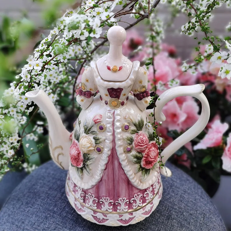 Imagem -04 - Nobreza Beleza Cerâmica Conjunto de Pote de Café Bule Real em Relevo Rosa Ferramentas de Festa de Casamento Conjunto de Louça Presentes de Natal