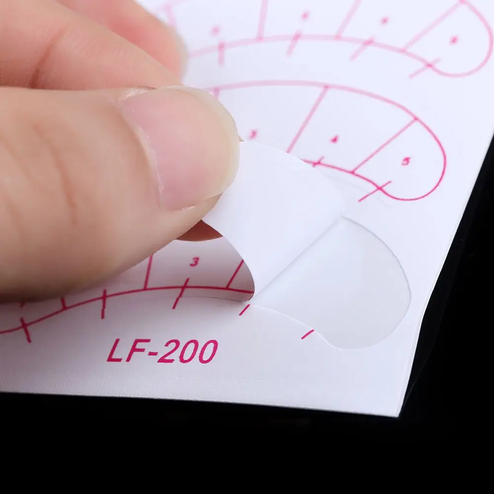 70Pcs Cosmetic Professional Beauty Tool Patch Under Eye Tips Lash Extension Grafting Eyelash Scale Pad