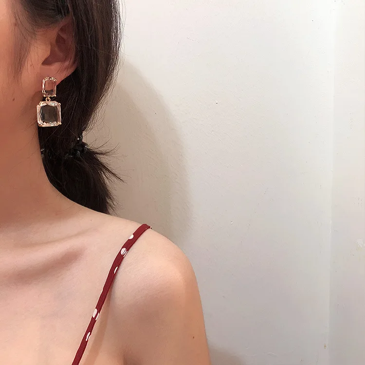 Korean Baroque Retro Temperament Crystal Clip Earrings Creative Transparent Simple Geometric Square Clip on Earrings No Hole