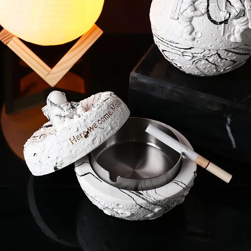 Retro Sphere Shape Moon Living Room Decoration Ashtray Space Style Creative Concrete Ashtray