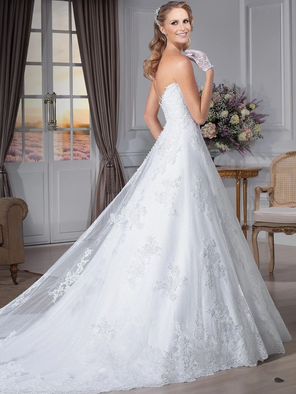 Robe de mariée Sexy en dentelle, dos nu, bon marché, sans manches, avec appliques, pour mère de la mariée, collection 2018