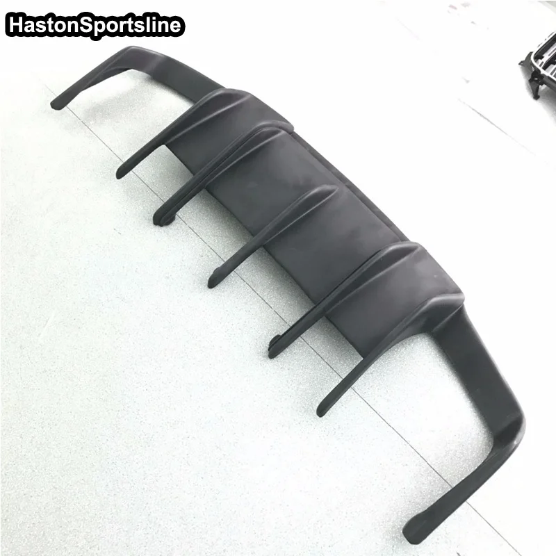 Unpainted Fiberglass Rear Trunk Diffuser For Mercedes Benz CLS Class W218 CLS350 CLS63 AMG Bumper 2011~2014