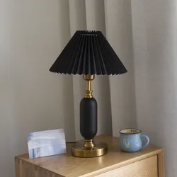 Vintage Home Fashion Bedroom Table Lamp Modern Simple Hotel Room Pleated Bedside Decorative Lamps