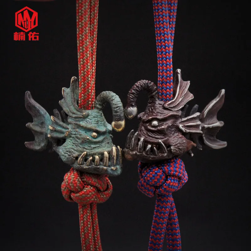 1PC EDC Paracord Beads Handmade Broze Monkfish Anglerfish Fish Umbrella Rope Cord Lanyard Pendants Knife Beads Accessories