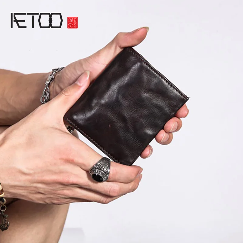 

AETOO Men's ultra-thin short wallet, retro leather wallet, compact leather wallet