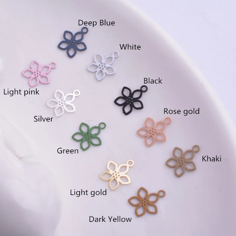 100 Stück AC4215 7*9mm Filigran Versilberte Mini-Blumenanhänger Messing Goldfarben Kleine Blumen Anhänger DIY Ohrring – Detail 1