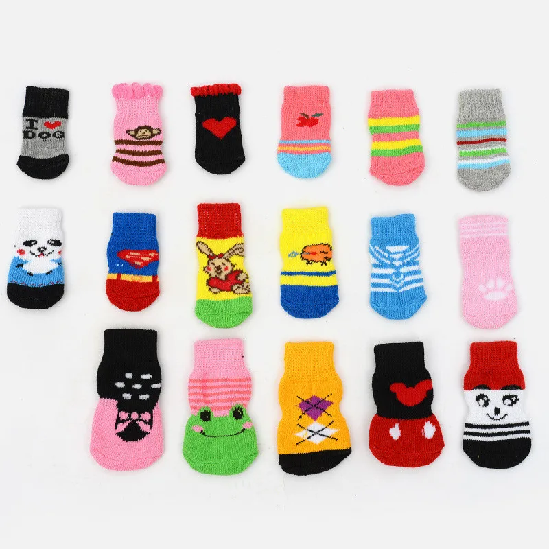 4pcs/set Fashion Cartoon Printed Dog Socks Soft Cotton Warm Thick Winter Socks for Chihuahua Teddy Paw Printed Socks For Dog Cat