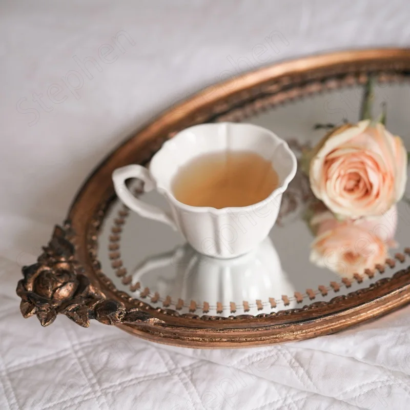 French Retro Golden Mirror Trays Decorative European Classical Embossed Rose Handle Grass Coffee Table Tray Tea Cup Wine Storage