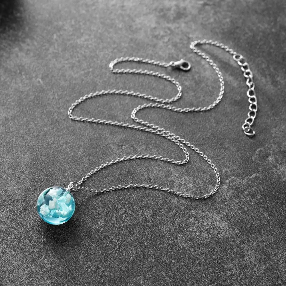 Chic Transparent Resin Rould Ball Moon Pendant Necklace Women Blue Sky White Cloud Chain Necklace Fashion Jewelry Gifts For Girl